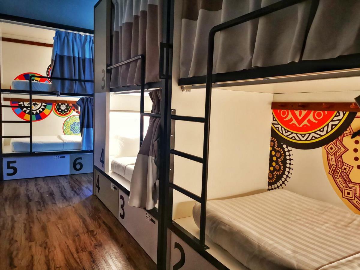 Toojou Kota Kinabalu Hotel Ngoại thất bức ảnh