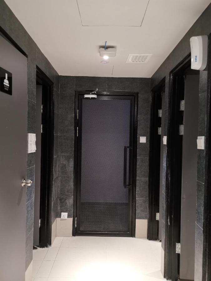 Toojou Kota Kinabalu Hotel Ngoại thất bức ảnh